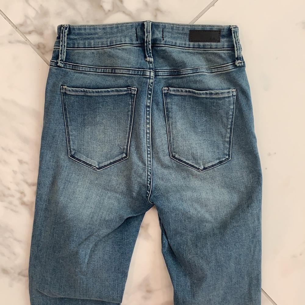Abercrombie Simone High Rise Super Skinny Jeans - Picture 9 of 11